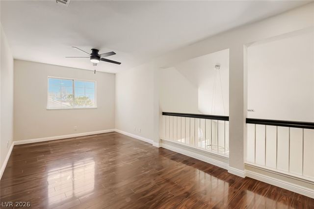 9404 Shipboard Court, Las Vegas, NV 89117
