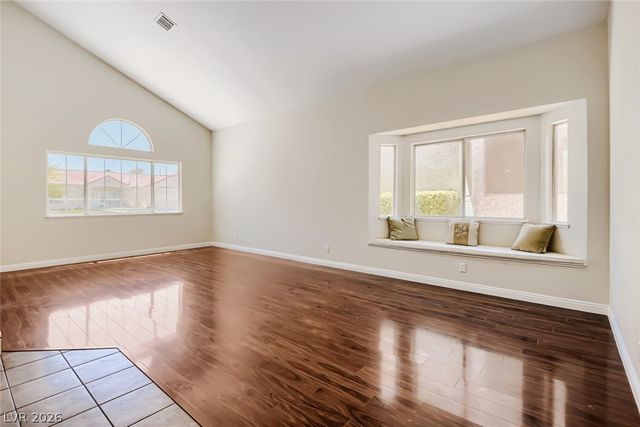 9404 Shipboard Court, Las Vegas, NV 89117