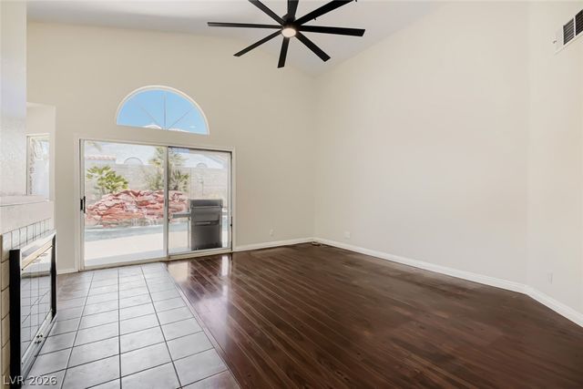 9404 Shipboard Court, Las Vegas, NV 89117