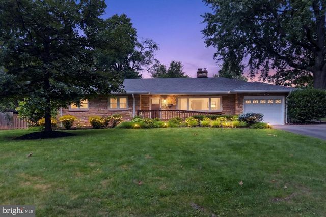 9021 WEIR ST, Manassas, VA 20110
