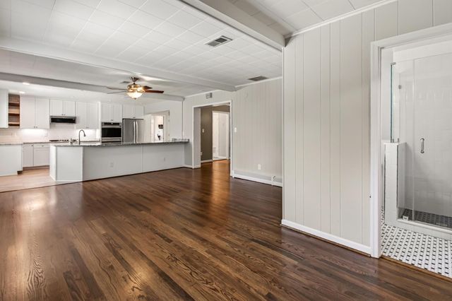9021 WEIR ST, Manassas, VA 20110