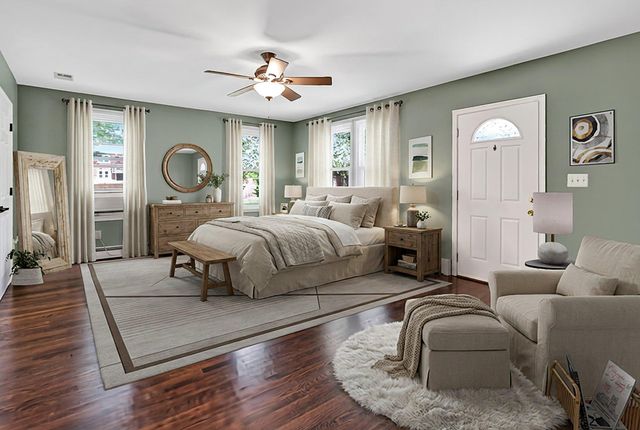 9021 WEIR ST, Manassas, VA 20110
