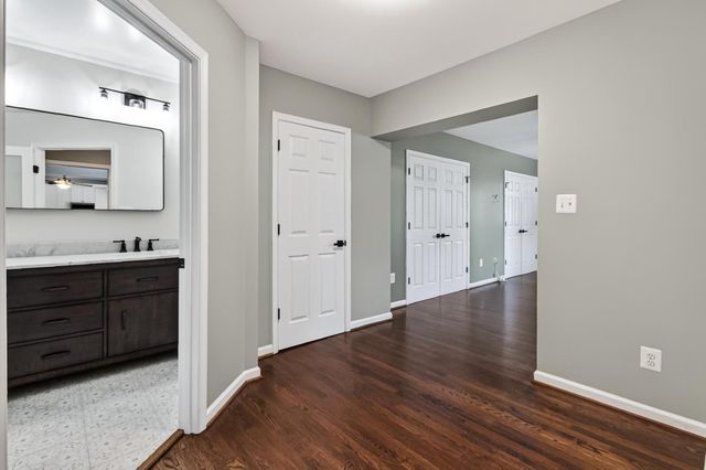 9021 WEIR ST, Manassas, VA 20110