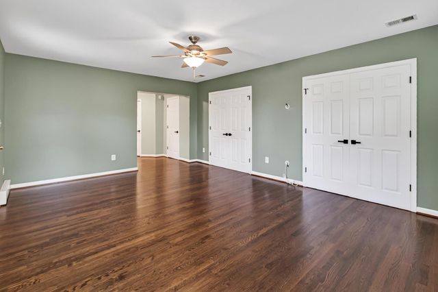 9021 WEIR ST, Manassas, VA 20110