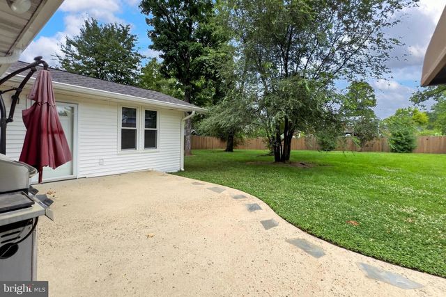 9021 WEIR ST, Manassas, VA 20110