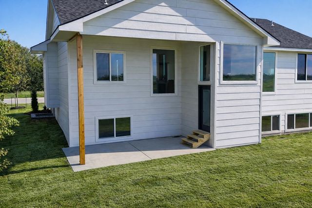 5739 N Edwards St., Wichita, KS 67204