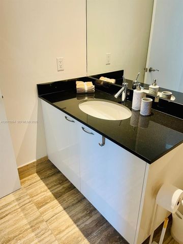 15811 Collins Avenue 2103, Sunny Isles Beach, FL 33160