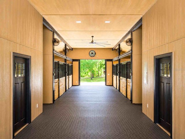 196 NW 100TH AVENUE, Ocala, FL 34482