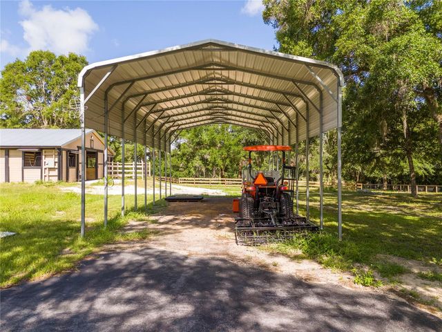 196 NW 100TH AVENUE, Ocala, FL 34482