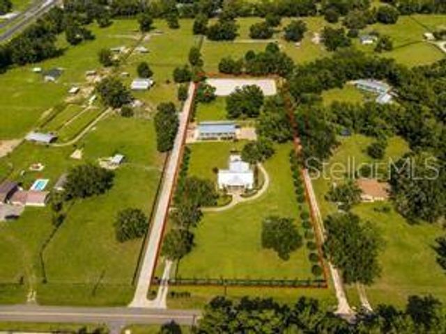 196 NW 100TH AVENUE, Ocala, FL 34482