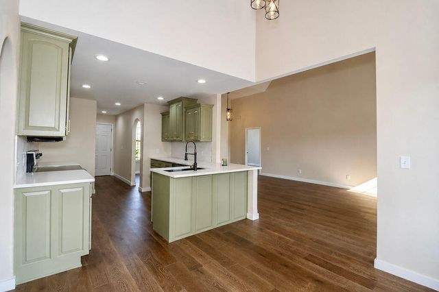 240 Cedar Lane, Billings, MO 65610