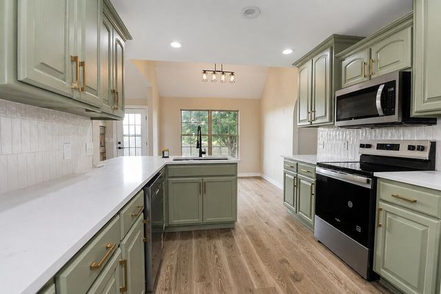 240 Cedar Lane, Billings, MO 65610