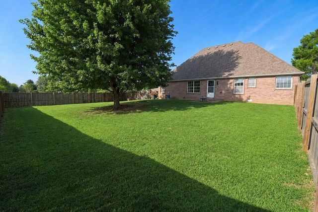 240 Cedar Lane, Billings, MO 65610