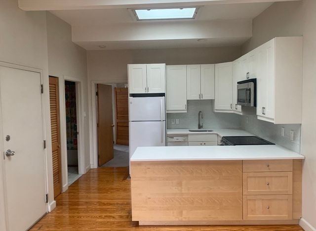 38 Williams St D, Chelsea, MA 02150