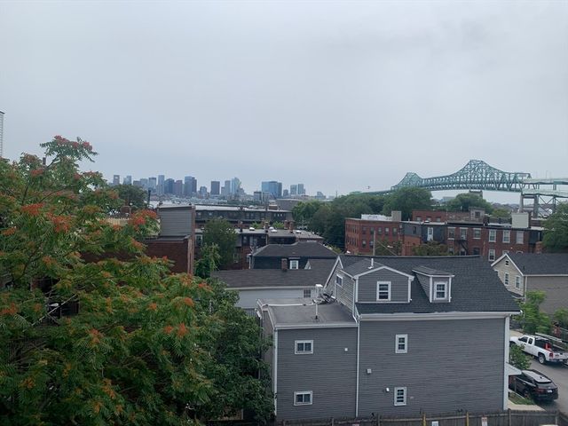 38 Williams St D, Chelsea, MA 02150