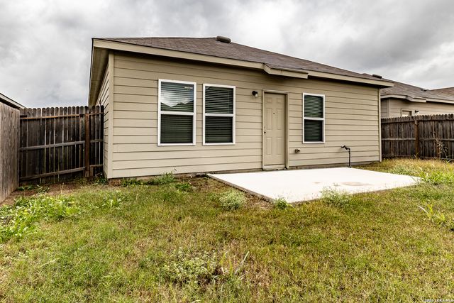 1123 Thea Cv, New Braunfels, TX 78130