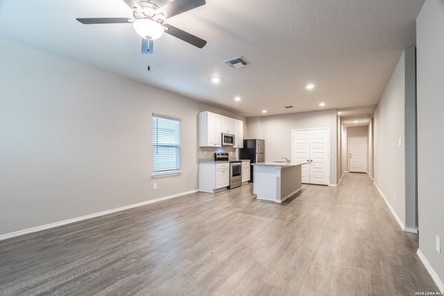 1123 Thea Cv, New Braunfels, TX 78130