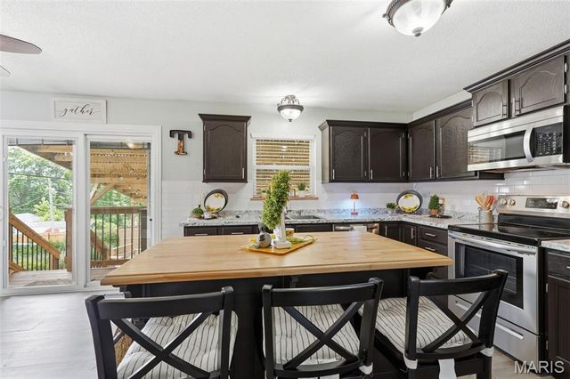 1229 Crystal Heights Road, Crystal City, MO 63019