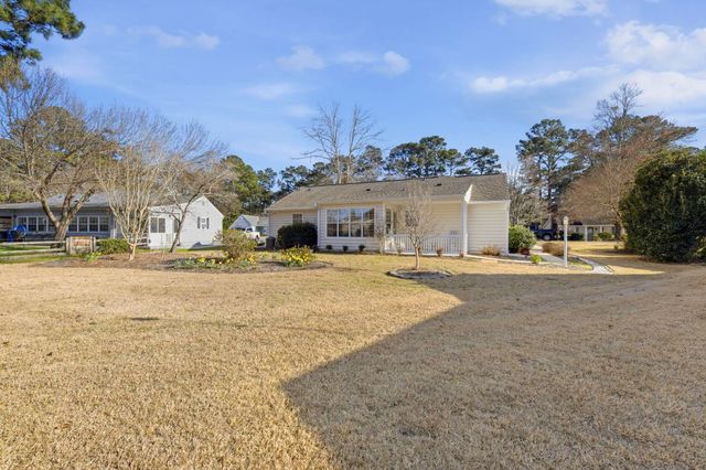 107 Purple Martin Dr., Murrells Inlet, SC 29576