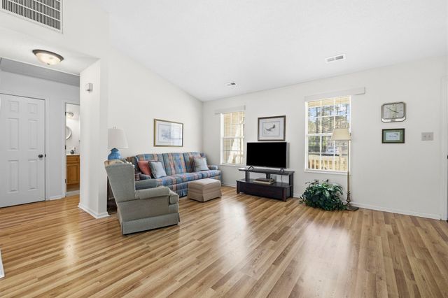 107 Purple Martin Dr., Murrells Inlet, SC 29576