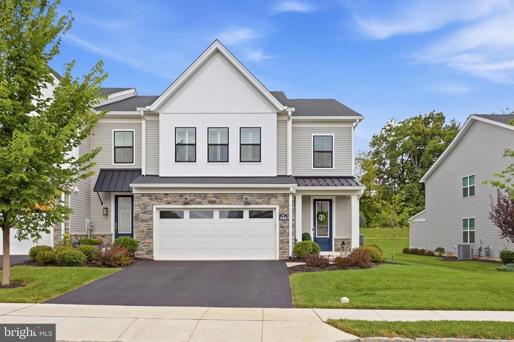 348 HUNTINGTON LN, AMBLER, PA 19002 — exterior