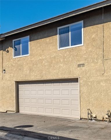 1010 S Victoria Avenue, Corona, CA 92879