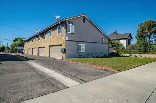 1010 S Victoria Avenue, Corona, CA 92879
