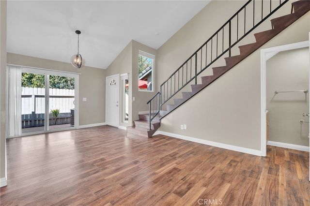 1010 S Victoria Avenue, Corona, CA 92879