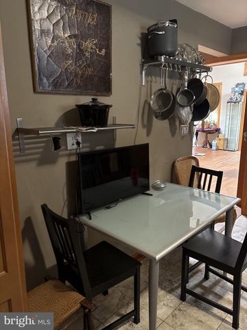 1810 REDWOOD AVE, Baltimore, MD 21234