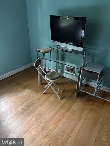 1810 REDWOOD AVE, Baltimore, MD 21234