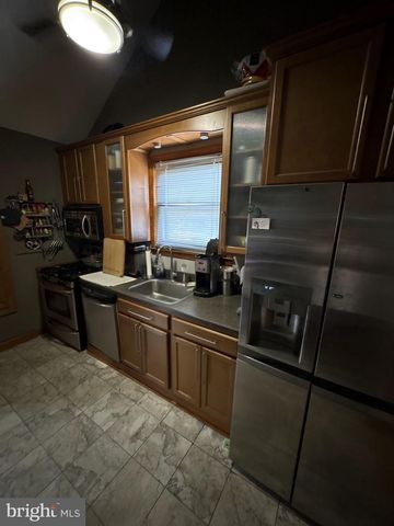 1810 REDWOOD AVE, Baltimore, MD 21234