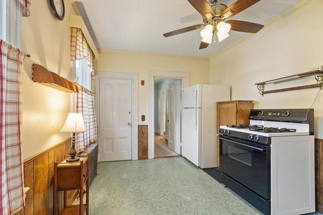 140 Lake View Ave, Lynn, MA 01904