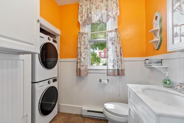 140 Lake View Ave, Lynn, MA 01904