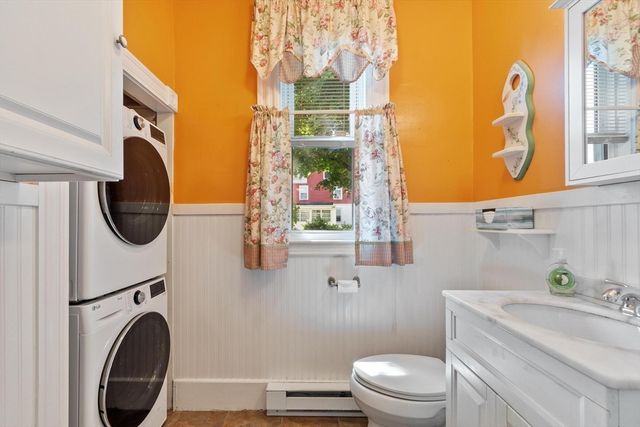 140 Lake View Ave, Lynn, MA 01904