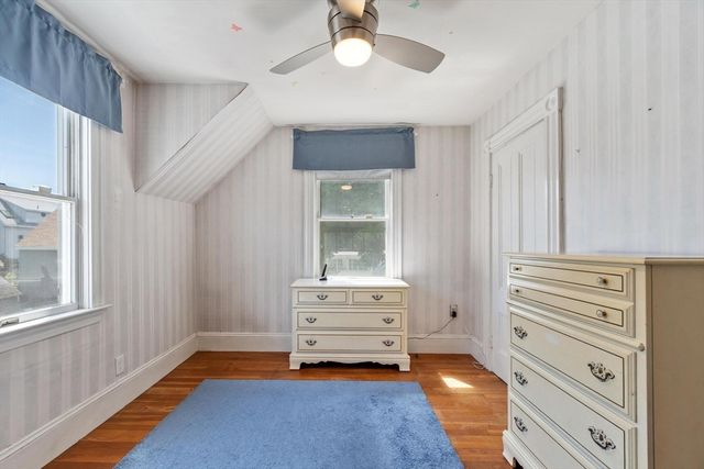 140 Lake View Ave, Lynn, MA 01904