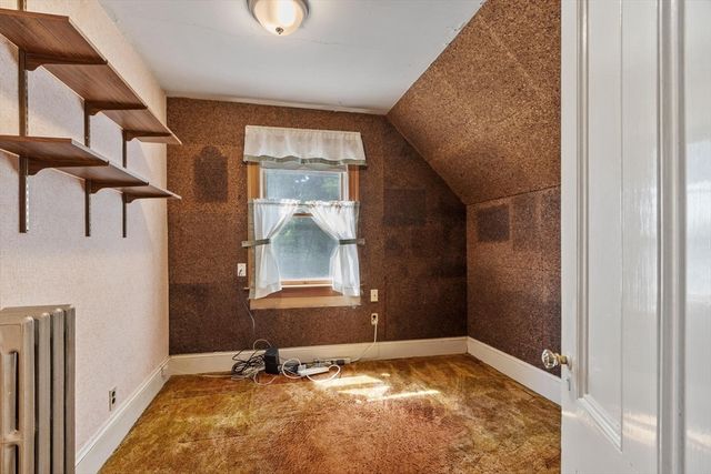 140 Lake View Ave, Lynn, MA 01904