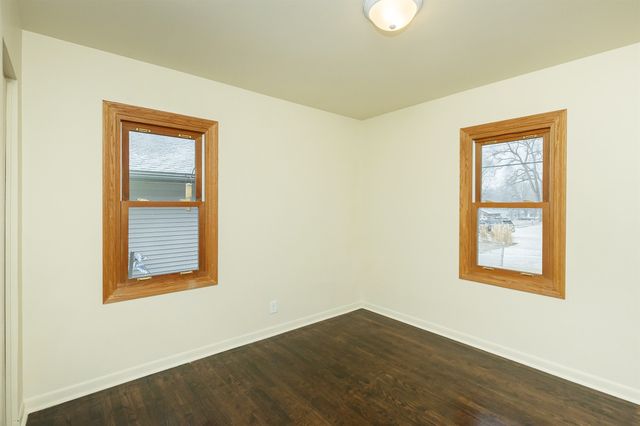 1352 Johnson Street, Des Moines, IA 50315