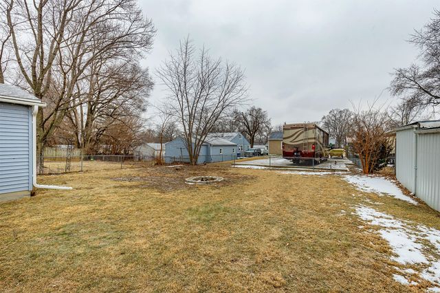 1352 Johnson Street, Des Moines, IA 50315