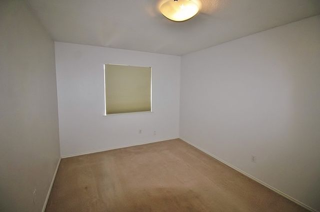 2816 Park Springs Drive, Grand Prairie, TX 75052