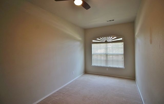 2816 Park Springs Drive, Grand Prairie, TX 75052