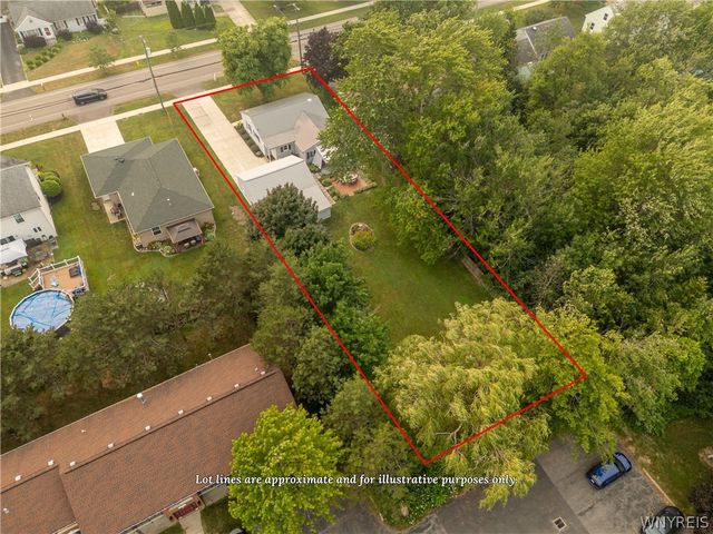 424 Sunset Drive, Hamburg, NY 14075