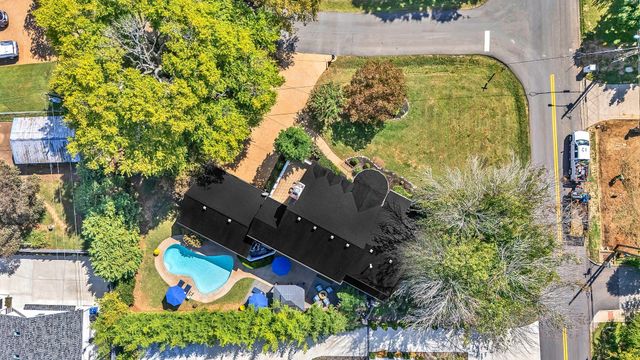 301 Mercury Dr, Franklin, TN 37064