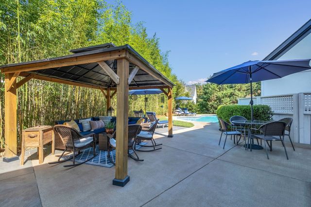 301 Mercury Dr, Franklin, TN 37064