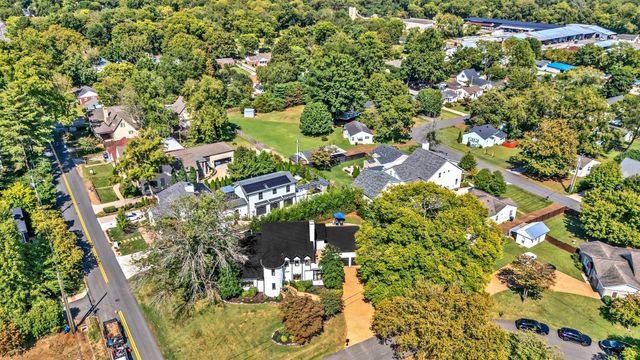 301 Mercury Dr, Franklin, TN 37064