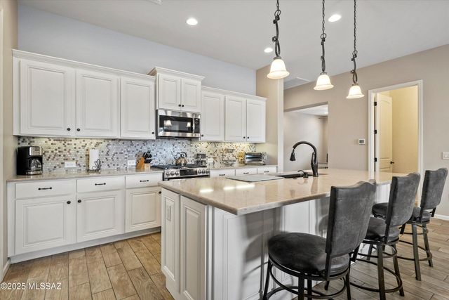 61359 E Flint Drive, Oracle, AZ 85623