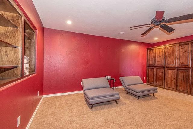 7623 Wyatt Lake Dr, Lawton, OK 73505