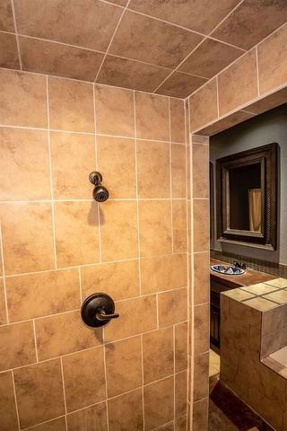 7623 Wyatt Lake Dr, Lawton, OK 73505