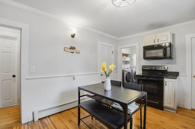 23 Dryden Street, Worcester, MA 01605