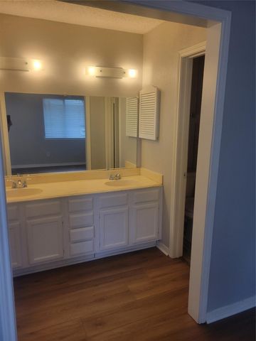 3046 Mosby Drive, Sugar Land, TX 77479
