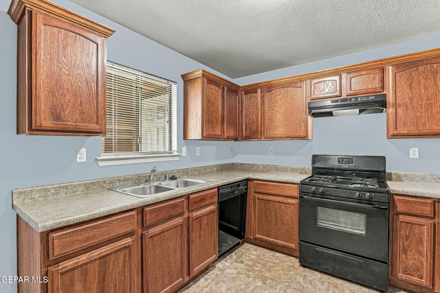 14310 GIL REYES Drive C, El Paso, TX 79938